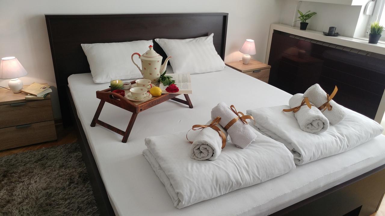 Balkan-Inn Parlament Apartment Белград Екстериор снимка