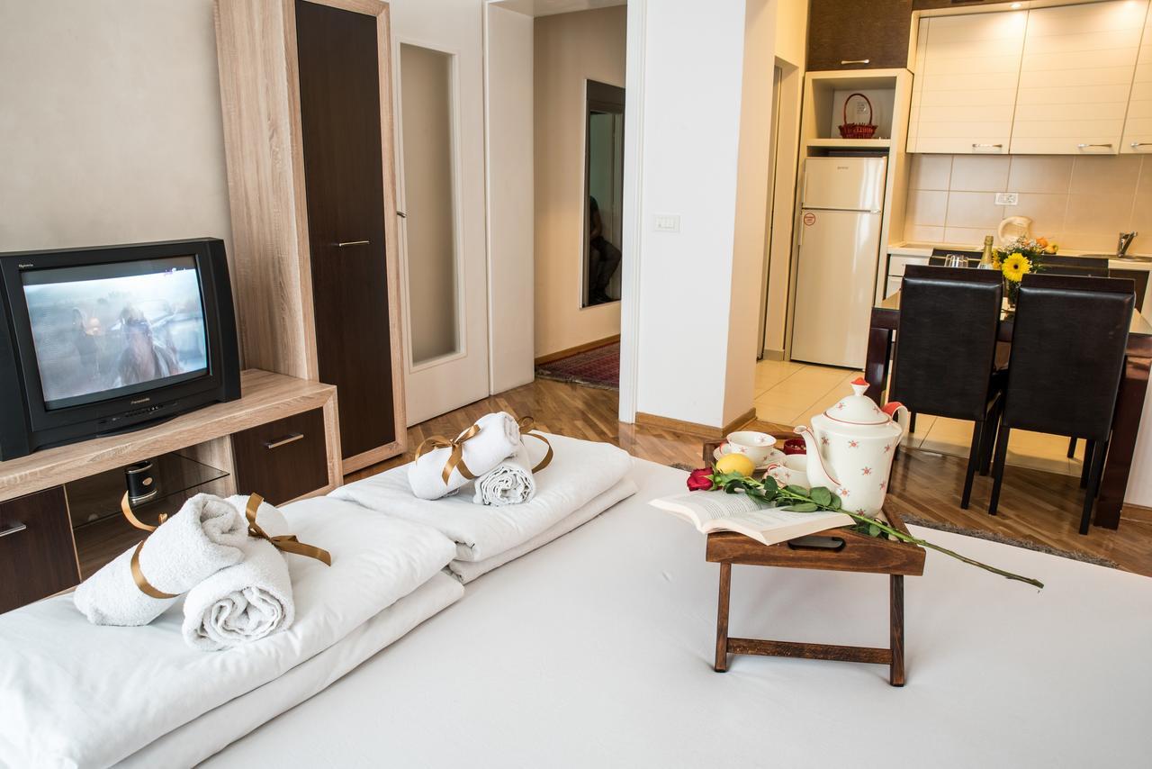 Balkan-Inn Parlament Apartment Белград Екстериор снимка