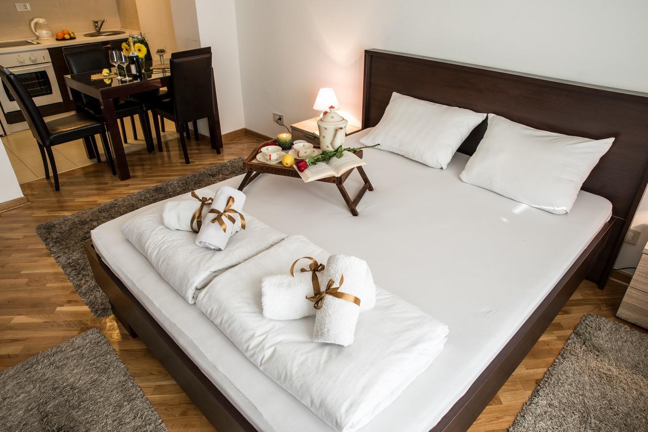 Balkan-Inn Parlament Apartment Белград Екстериор снимка